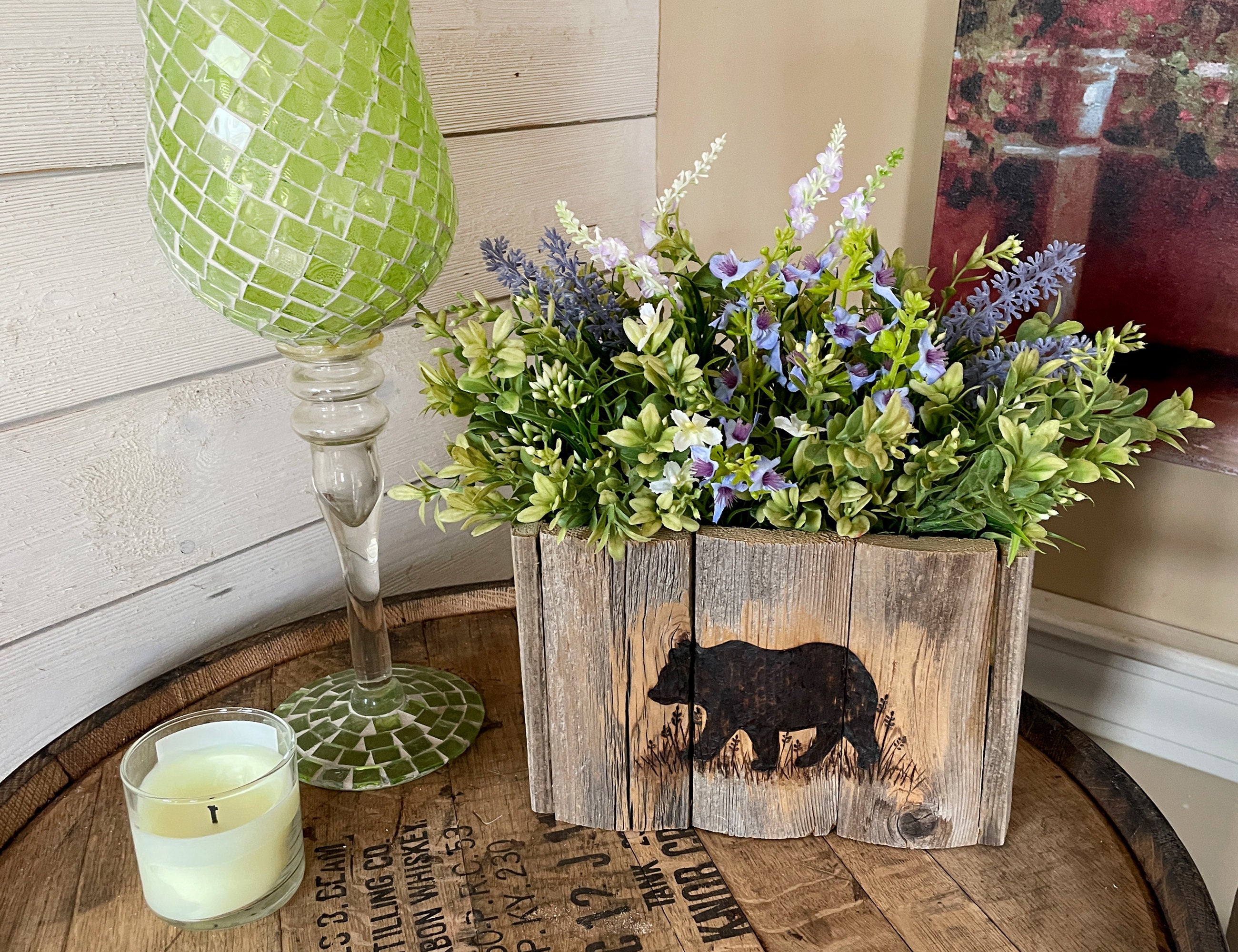 Boxwood Black Bear Wood Box Centerpiece – Rustic Woodland Decor