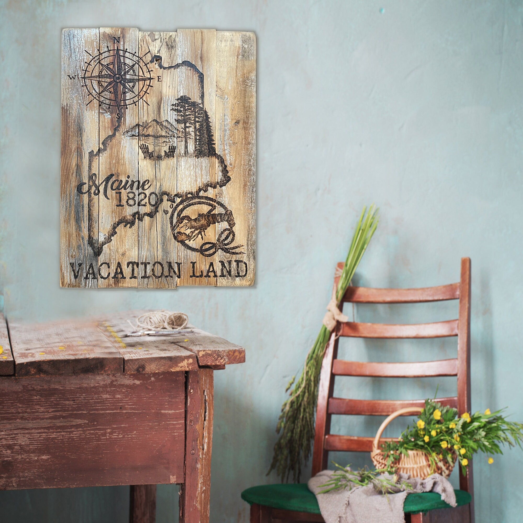 Rustic Maine State Wall Art – Reclaimed Wood Map Decor