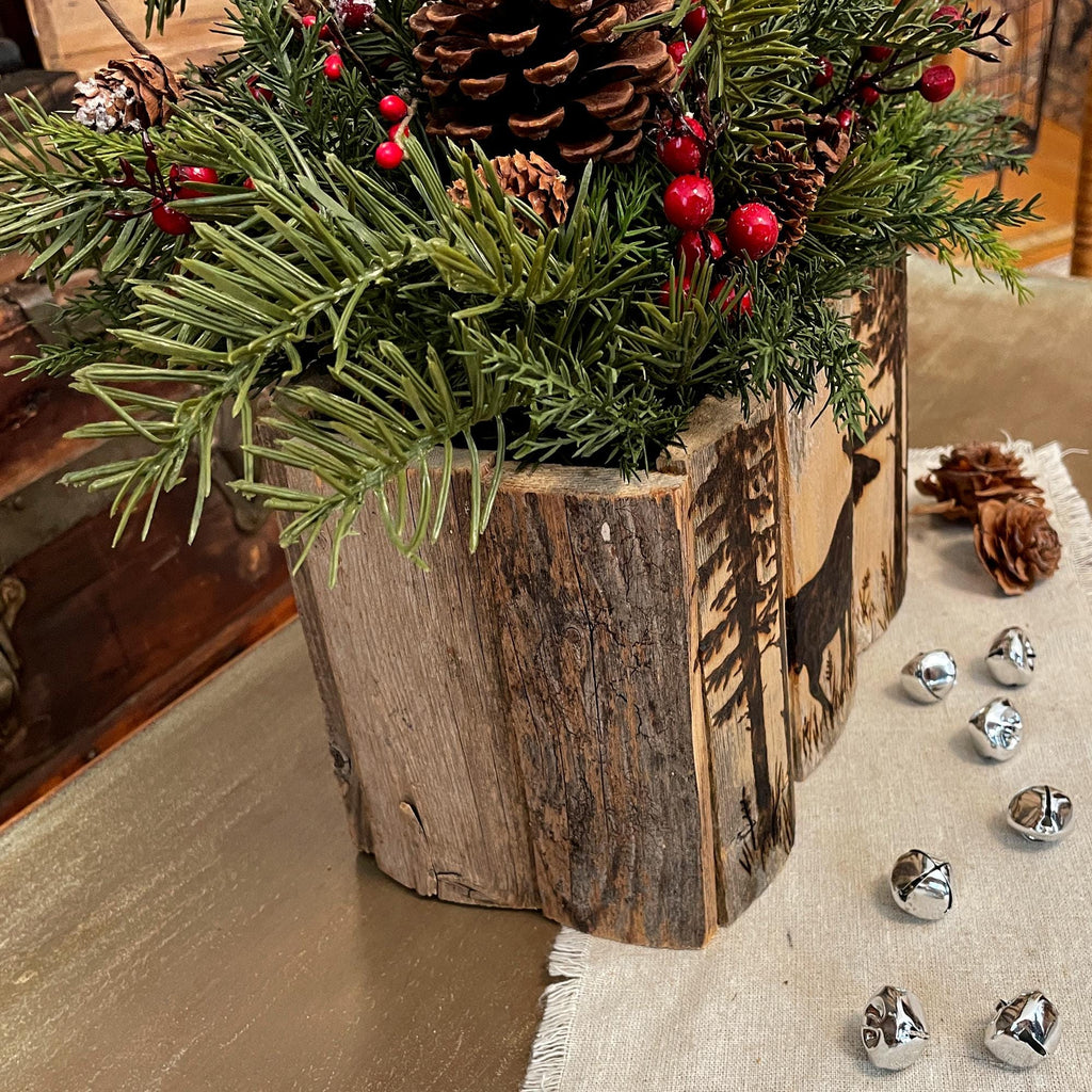 Rustic Moose Christmas Centerpiece – Cabin Woodland Decor